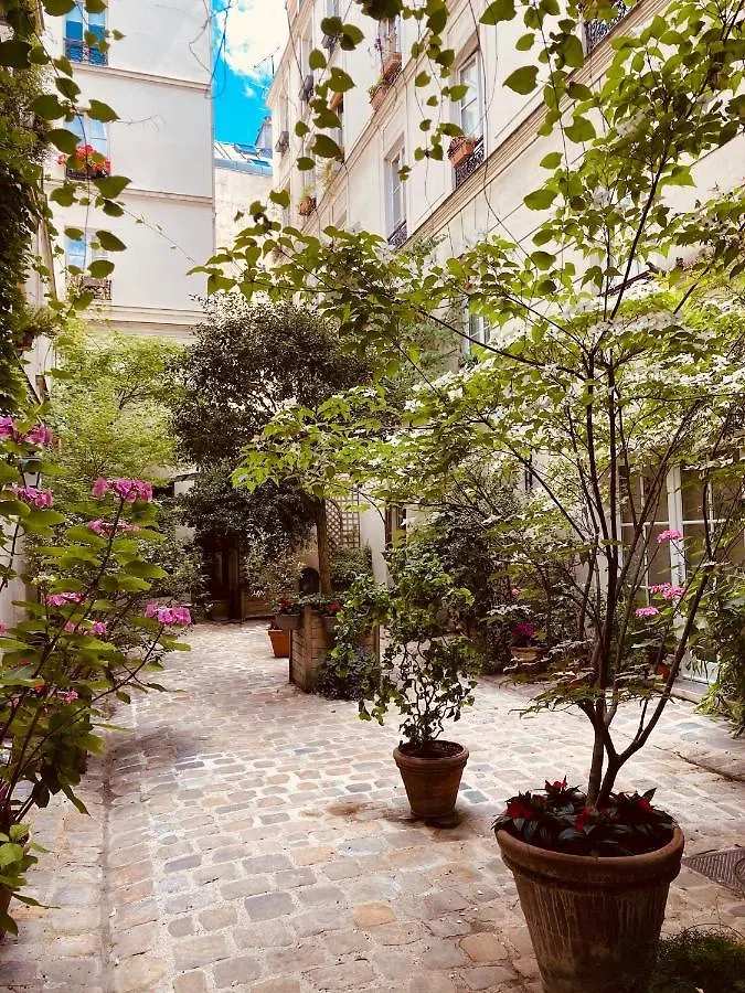 파리 Marais Place Des Vosges Sevigne 아파트 프랑스